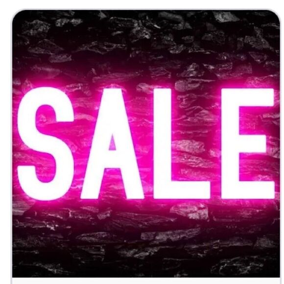 $20 Sale  - Picture 1 of 1